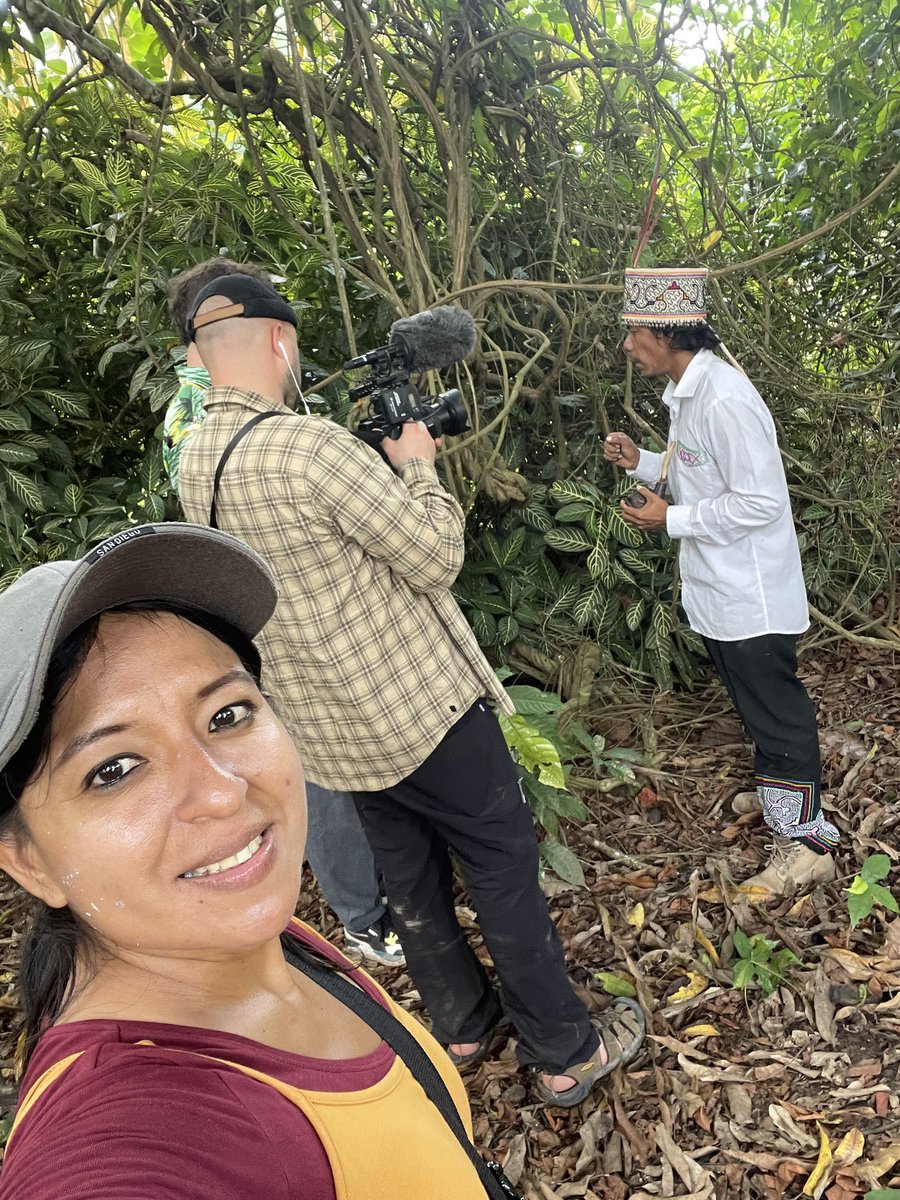 humanafilms's tweet photo. A few days in the jungle of Peru 🇵🇪 with a filming crew from Latvia 🇦🇹🤗 learning about Ayahuasca and ancestral knowledges 🤗🤗🤗 #Documentary #filmperu #perufilm #peru #fixerperu #filmmakerperu #latviafilm #go3 https://t.co/J5Std45R95