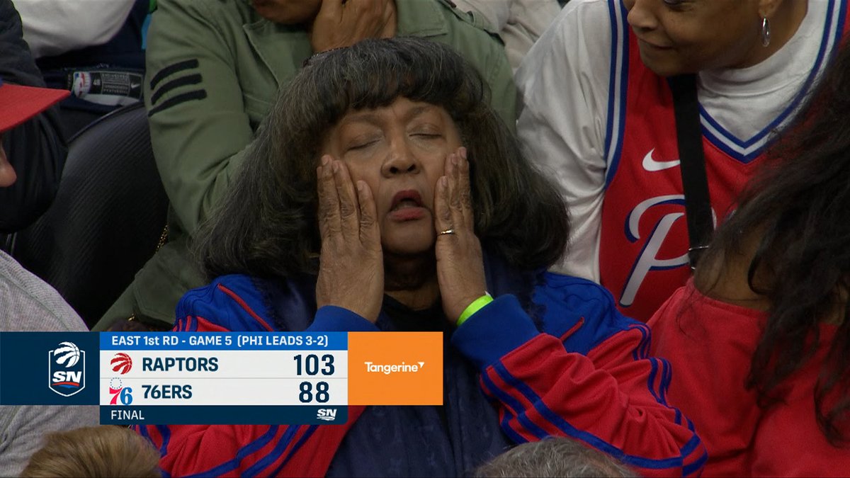 timandfriends's tweet photo. This woman is all of Philadelphia

#WeTheNorth https://t.co/zAgpdmZzbz