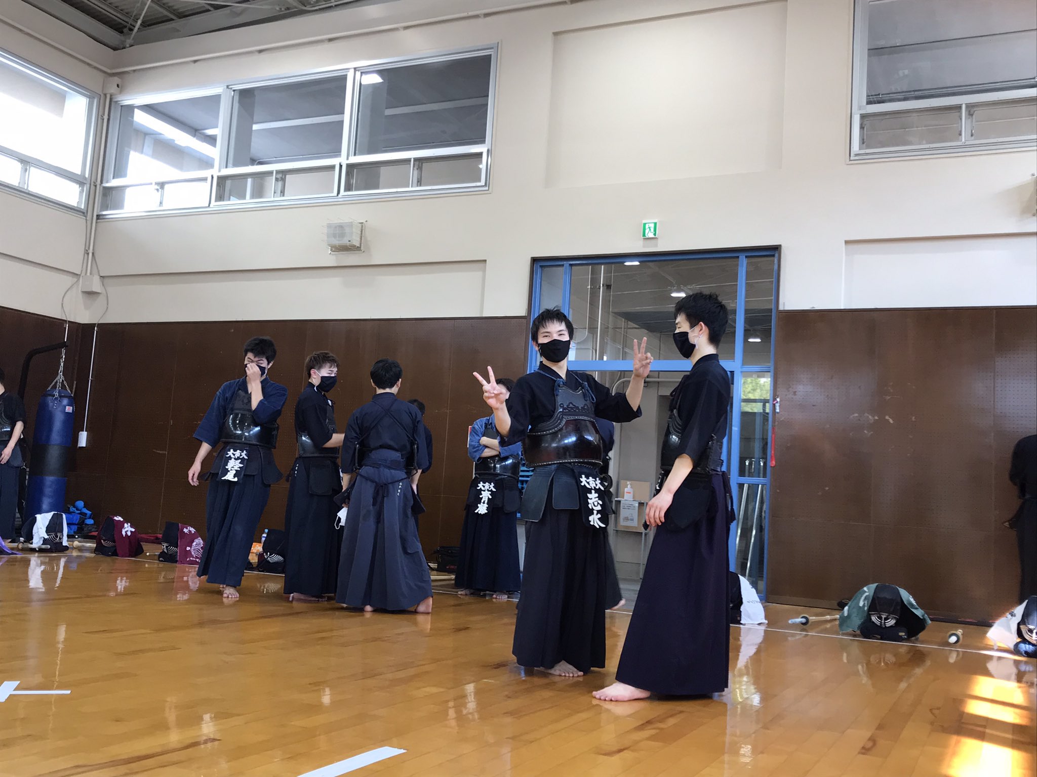大阪公立大学剣道部 志水克考 文 国語国文 新4 プロテインを選ぶ際パッケージにくまモンが載っているという理由で熊本みかん味を選んだ可愛いやつ 美味しくはなかった 素振りとプロテインの効果は着実に出てきており 3年間でムキムキの筋肉野郎と