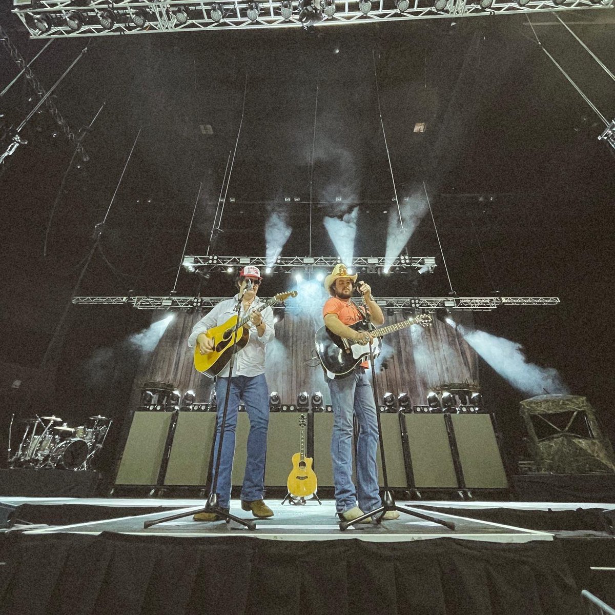 Thanks <a href="/JustinColeMoore/">Justin Moore</a> for putting us out on the opening night of your Country On It Tour! Can’t wait to do it again! #Stadium #JustinMoore #CountryMusic #HonkyTonk