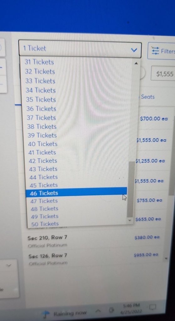 skz_usa's tweet photo. What happened to the 6 ticket limit? @Michael_Rapino @Ticketmaster https://t.co/vU9llhZD5k