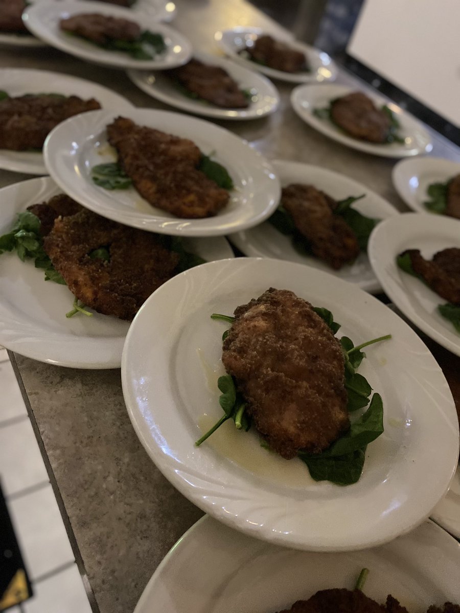 chef_carmine's tweet photo. #windinner #Italian #FoodieBeauty #Food #Foodie #ElonMuskBuyTwitter #twittersold #_chef #Chefs #chef #chefcarmine #homemade https://t.co/9yT5f2BN1h
