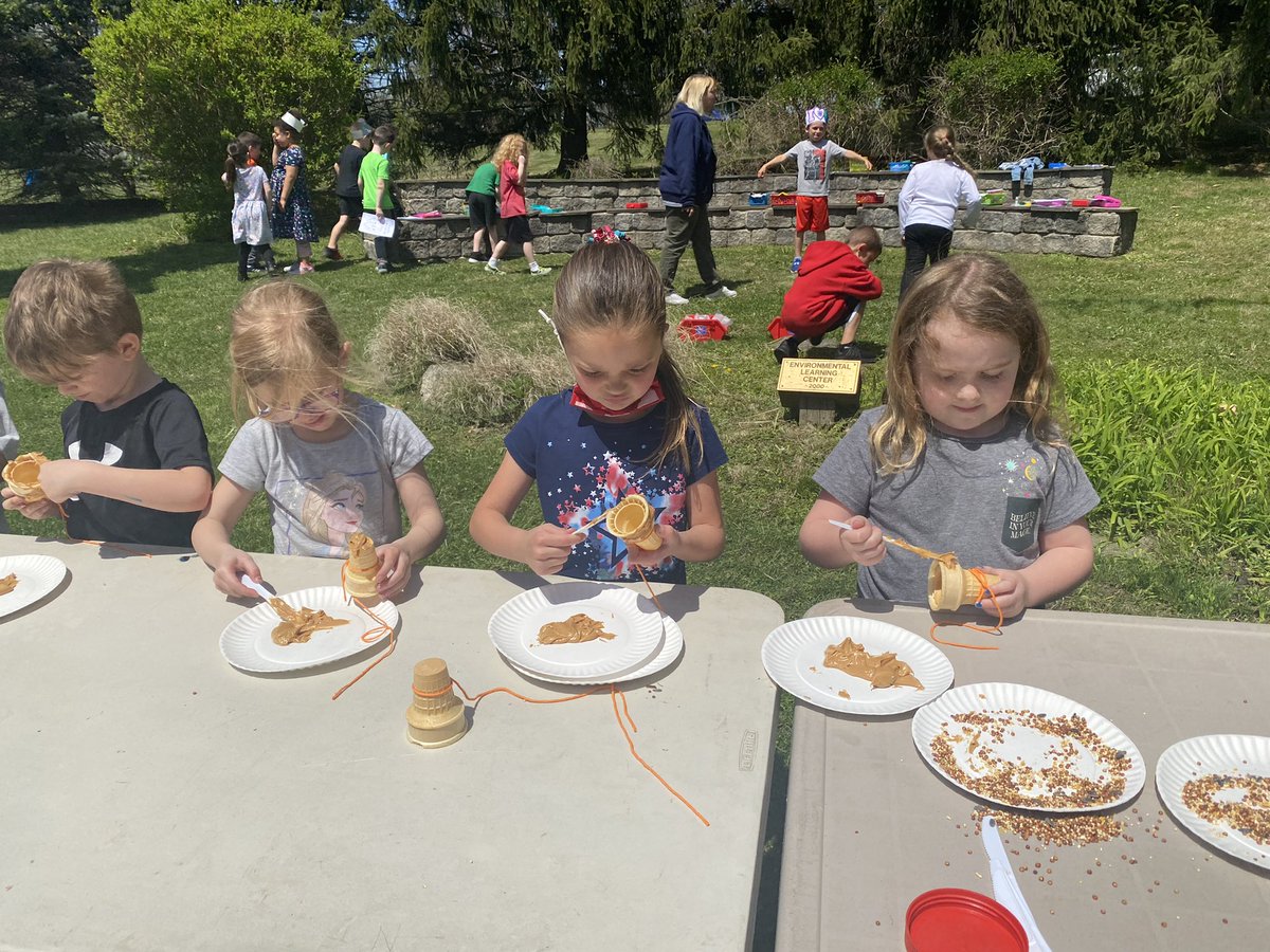 Mrs. Healy tweet media