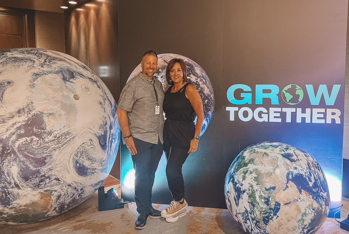 MsPrinciplPants's tweet photo. Living my best life with the BEST guy by my side! ❤️❤️ This is what dreams are made of! https://t.co/oIfF2stxR0