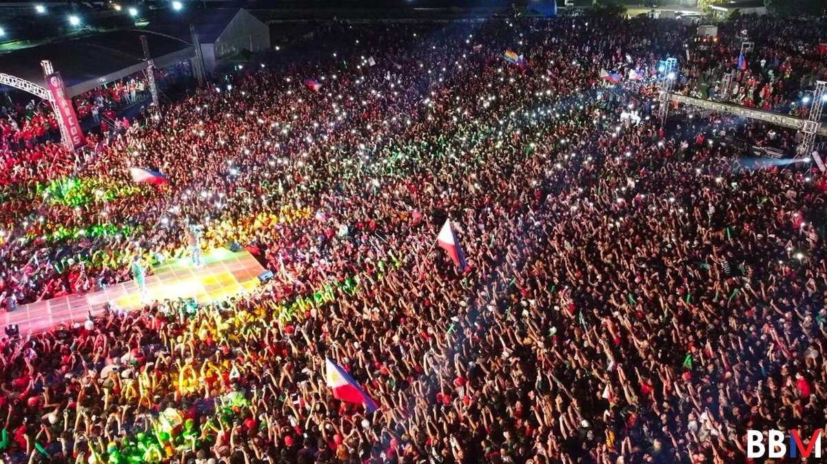 bongbongmarcos's tweet photo. Nakakataba ng puso ang inyong suporta, Taguig! 

Ang inyong pinakitang pagtanggap sa Uniteam ay mas nagpapalagablab sa aming adhikain ng pagkakaisa. https://t.co/51ZMdmkXDq
