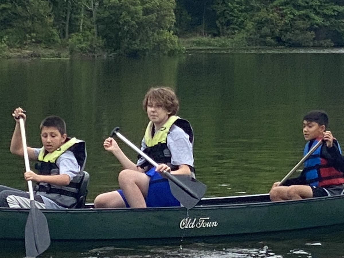 _arhodes's tweet photo. Canoes was a popular choice this afternoon and nobody flipped over! Success. @AustinElem https://t.co/ujY4geUotx