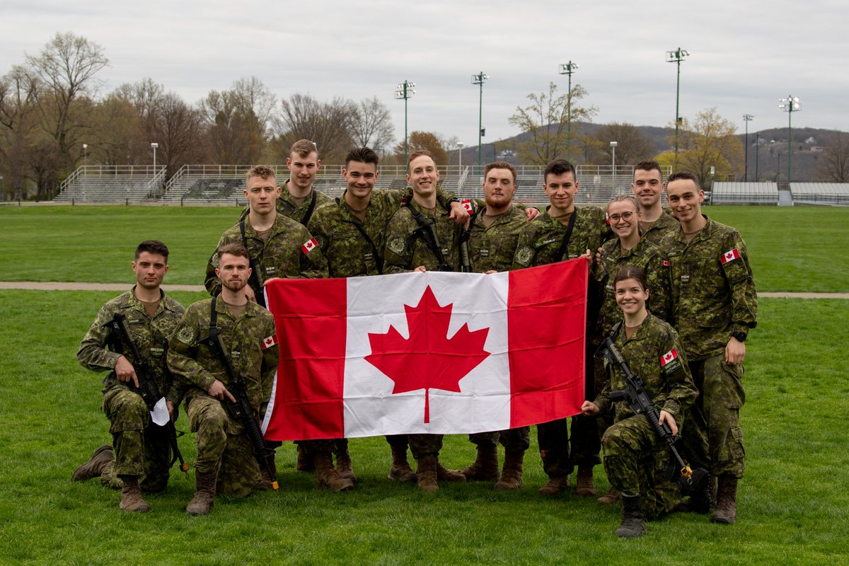 2nd among international teams, first in our hearts. At the Order of March Relay yesterday RMC’s team placed 8th overall, securing a strong starting position for this Friday. @CMRSJ_RMCSJ 
#OneShot #Sandhurst2020
#TruthDutyValour