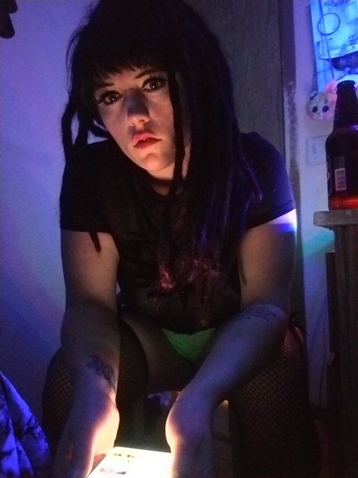 Working Wed afternoon to Mon afternoon this week.  Mesa Az Meetups https://t.co/PuOHXJi93i