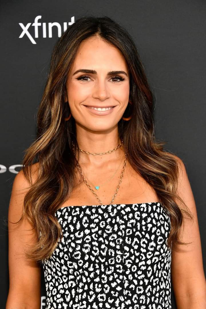 Happy birthday to American actress and model 