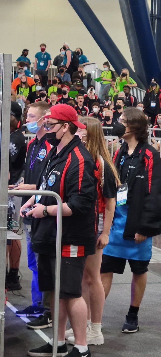 4472SuperNOVA's tweet photo. Thank you Houston! We had an incredible time competiting and meeting teams from around the world. Can't wait to get back to #FIRSTChamp next year. Huge thanks to our seniors for their leadership, mentors, and our parents for all their support.
#FIRSTRobotics #Firstchesapeake https://t.co/4TwJJ6lvXV