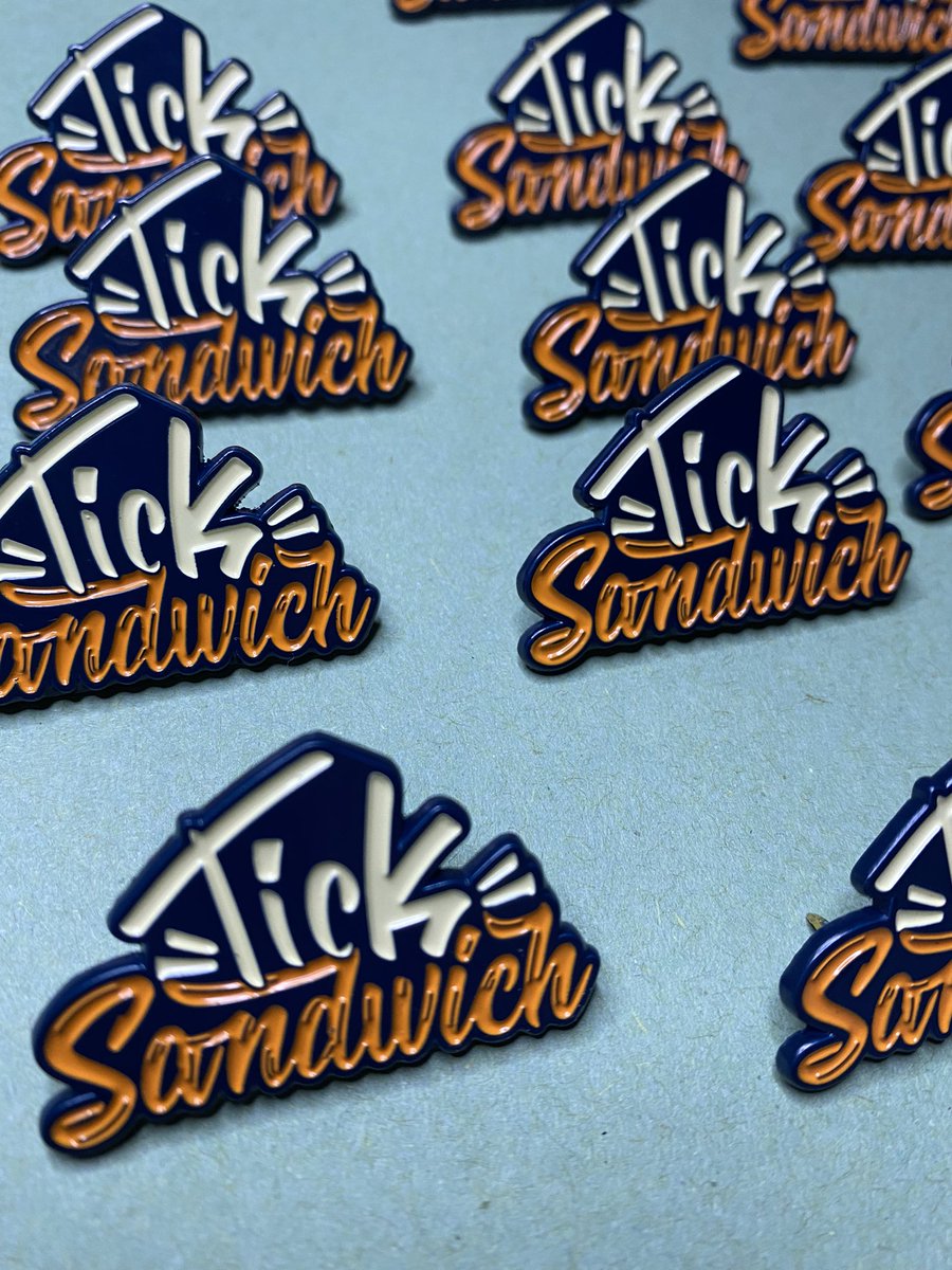 Uno_pins's tweet photo. تنفيذ تصميم خاص ل مطعم TIck Sandwich ب جازان 🌟 
"
'
#بنز #اونو #بروش #دبوس https://t.co/V6rPPkEvir