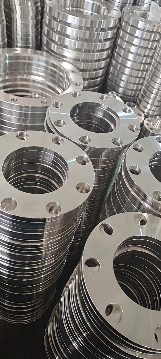 #stainlesssteelflanges #flangesmanufacture #goodquality #goodprice #Sales Mob: 0086 18763015811 #Email: flangetrading5811@outlook.com