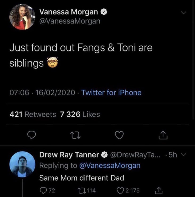 IconicBasically's tweet photo. Wait what- ,@CW_Riverdale you better explain yourself…#Riverdale #ToniTopaz #FangsFogarty https://t.co/S5IAtvE08d