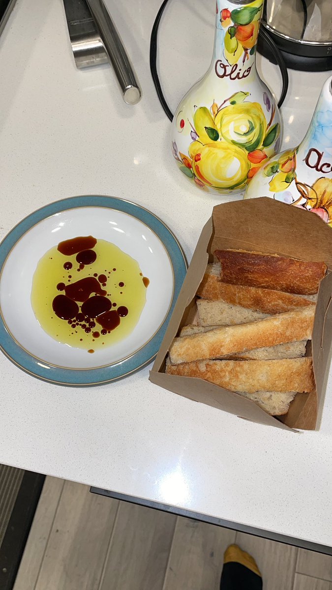 cheese_geeza's tweet photo. Dinna fo tonight 🥵🤭 https://t.co/sY3NMo88yZ