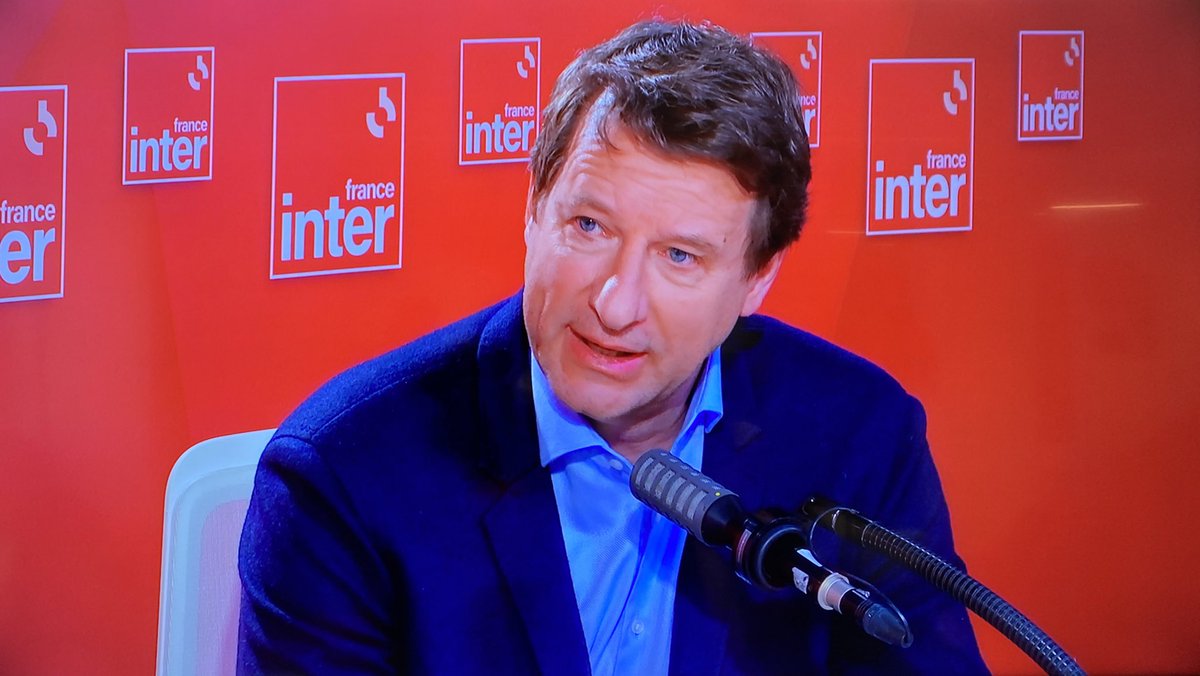 yjadot's tweet photo. Emmanuel Macron a été élu, il est légitime, mais notre pays est au bord du gouffre et rien n’est réglé. https://t.co/VtFRLSqzNK