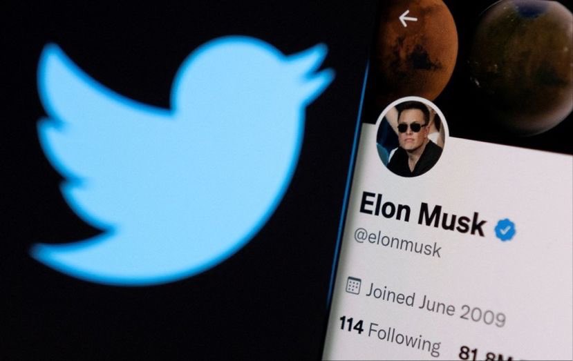 _sinomar's tweet image. Twitter tem novo dono: Elon Musk!

O homem mais rico do mundo comprou o Twitter por US$ 44 bilhões. Ele disse que faria e cumpriu a promessa.

Agora ele é dono do Twitter, Tesla e SpaceX. 

#startse #nowledge #agora #novaeconomia
