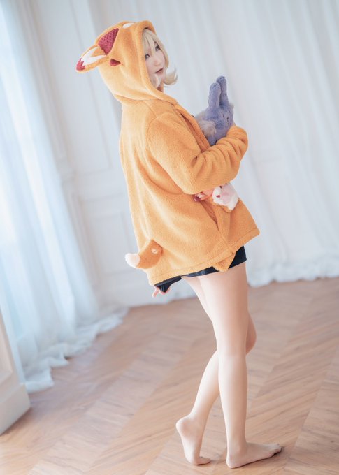 Twitterのコスプレ画像24