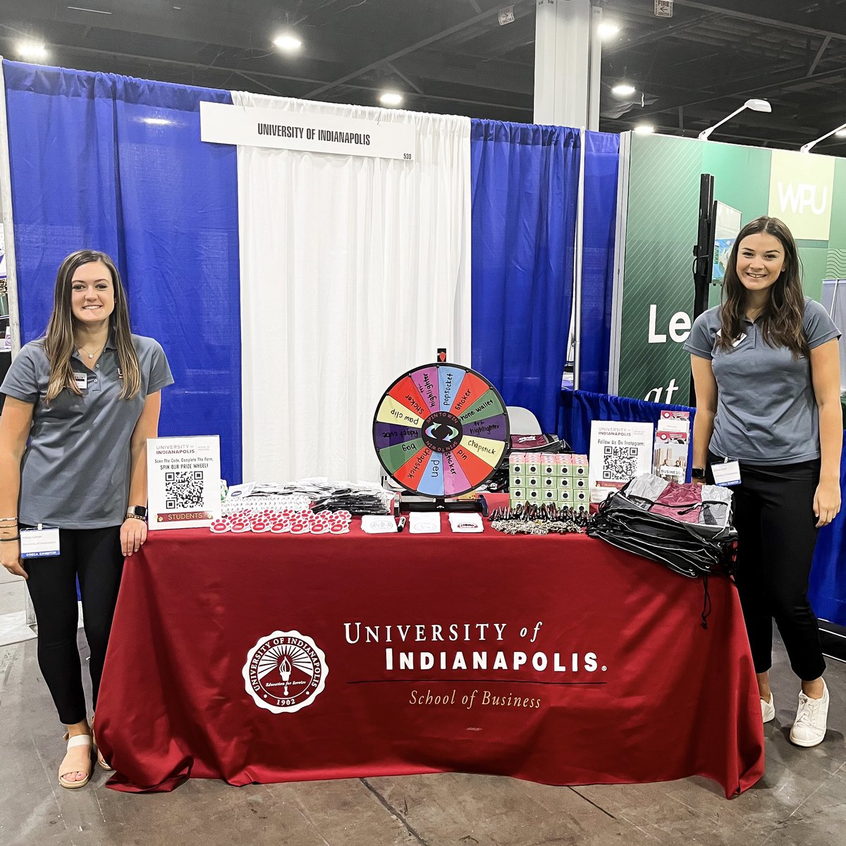 An awesome weekend representing <a href="/UIndy_BizHounds/">UIndy School of Business</a> at the <a href="/DECAInc/">DECA Inc.</a> ICDC conference in Atlanta!

Great to see some <a href="/AvonDECA/">Avon DECA</a> faces too ❤️