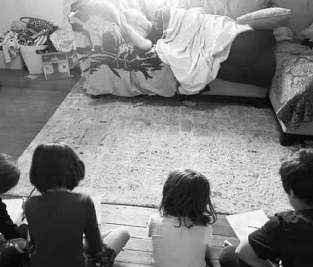 Arc_RealOne's tweet photo. Dad challenges kids to draw him sleeping 😴 so he can have a nap.
#MODERNProblem requires #MODERNSolution. https://t.co/Ud6UUc4Zjf