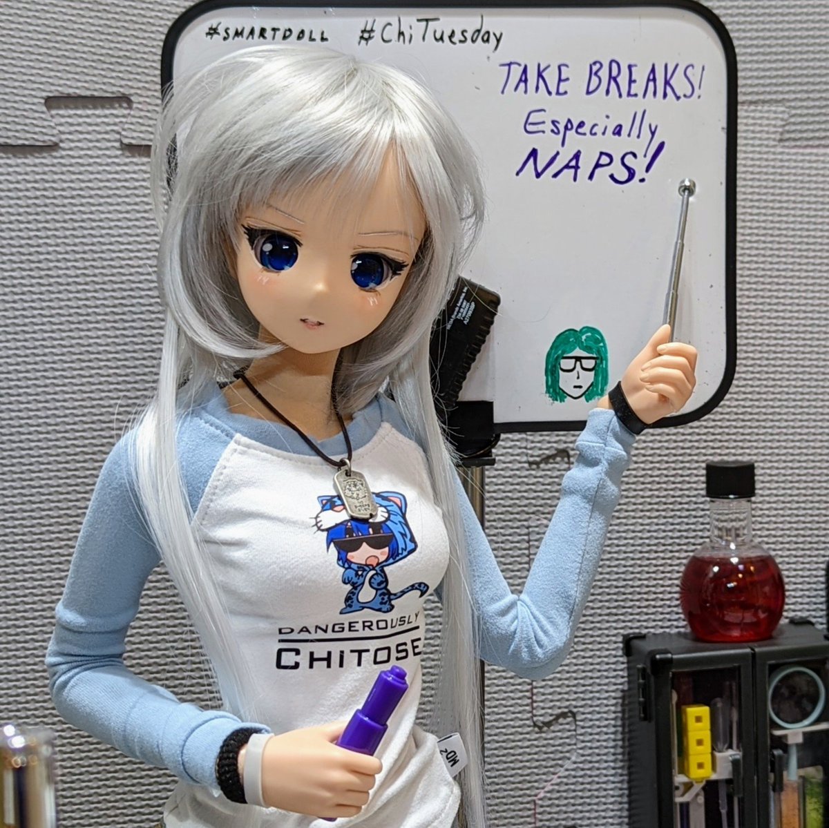 rc2agog's tweet photo. Chitose's ChiTuesday PSA: "Take breaks! Naps are especially good for you.." ๐ค ๐ด
.
#Chitose #SmartDoll #BJD #ChiTuesday #whiteboard #PSA #sleepy #napattack #madscience #sciencegeek #geekGirl #dangerously #ChitosesLab #LabTable #nap #advice #TakeABreak https://t.co/Rtd8xJYNTm
