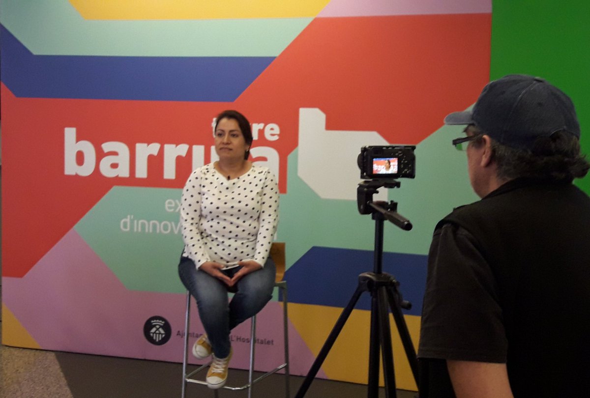 madayrivero's tweet photo. En @torrebarrinalh grabando el video del proyecto de #agentescomunitarios del @ProjecteICI_LH. Toda una experiencia! Gracias compañeros y al equipo técnico de la casa #LH #interculturalidad #somospaz #gentequetrabajaunida #convivencia #somospaz https://t.co/wl8O1Jfnop