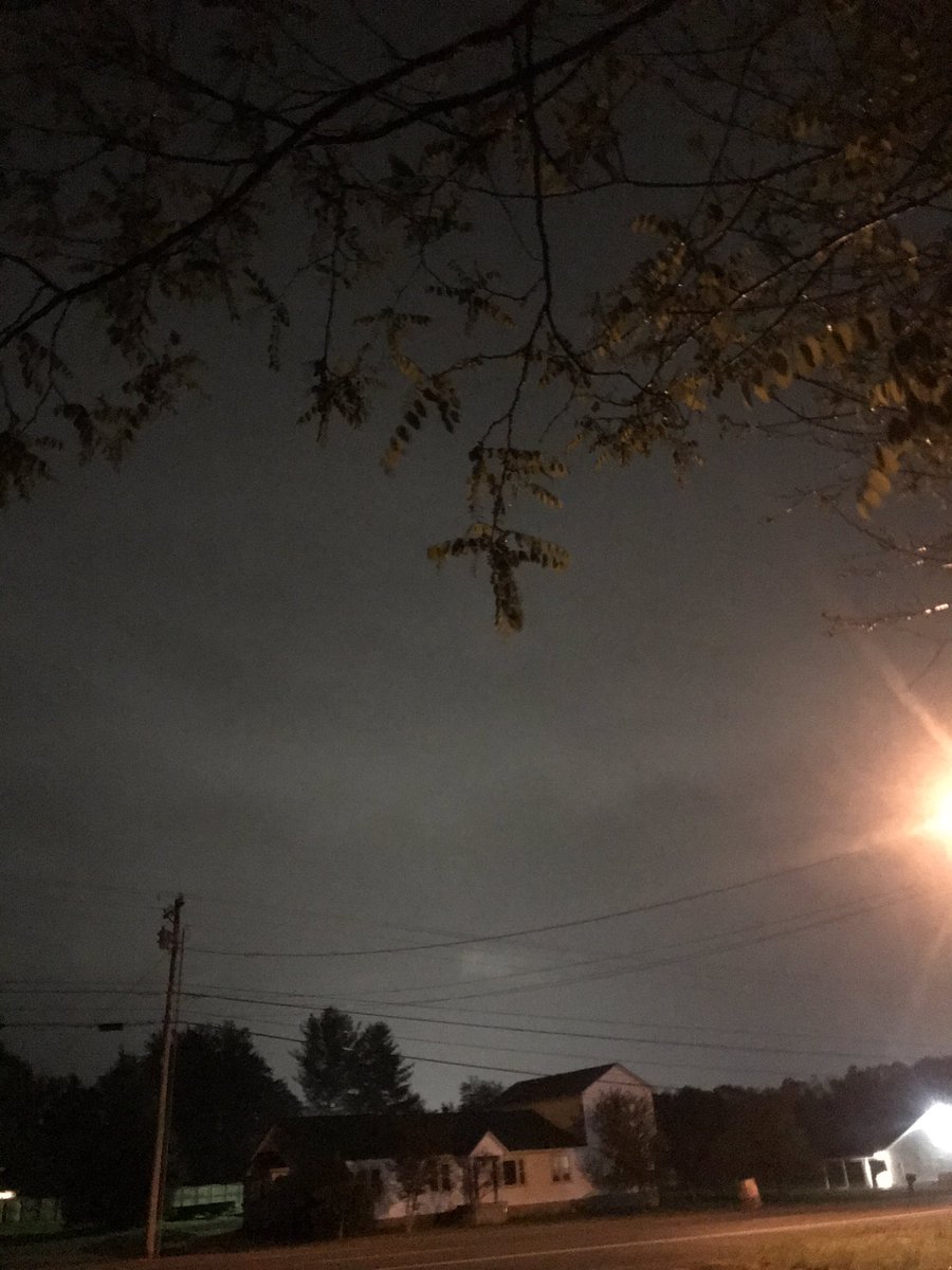Casey131's tweet photo. @elonmusk thanks for purchasing free speech for us.  I saw the Tesla emblem in the trees and knew it was going to be ok.   Kc_music_studio.   #originalmusic https://t.co/WhGUjf41K7