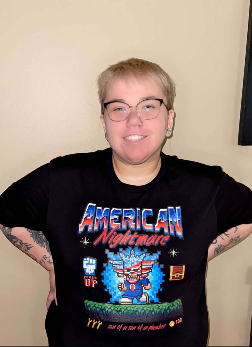 Khenny1997's tweet photo. My @CodyRhodes shirt finally came in today 😭🥰 happy camper right here #theamericannightmare #CodyRhodes https://t.co/HswAQpRWuF
