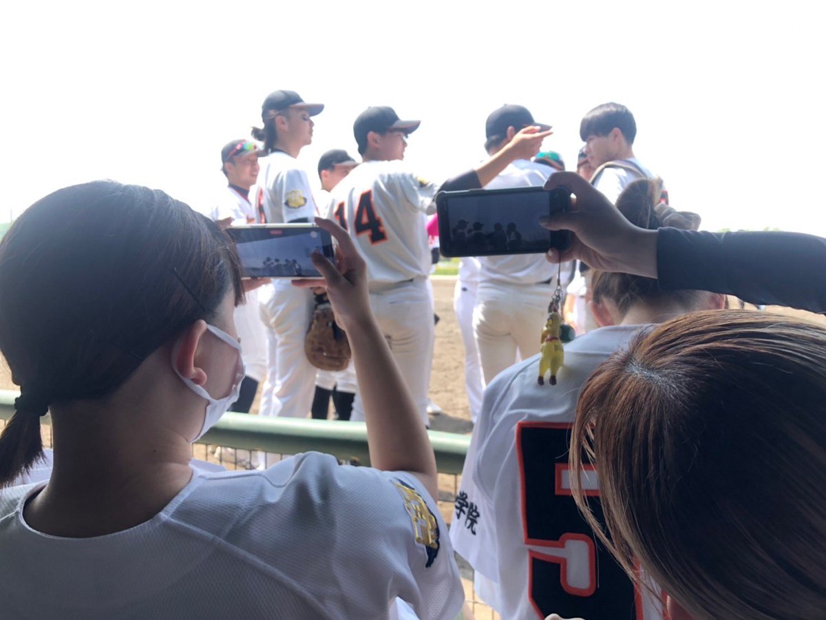 agu_nanshiki's tweet photo. 4月23日 春リーグ VS至学館大学
スタメン
1.山村 二  #7
2.中村 右  #1
3.林 三  #24
4.小川 中  #10
5.松山 一  #16
6.上田 捕  #47
7.渡邉つ 遊  #6
8.渡邉ふ 左  #14
9.須賀 投  #21 https://t.co/F6pKe1TtFB