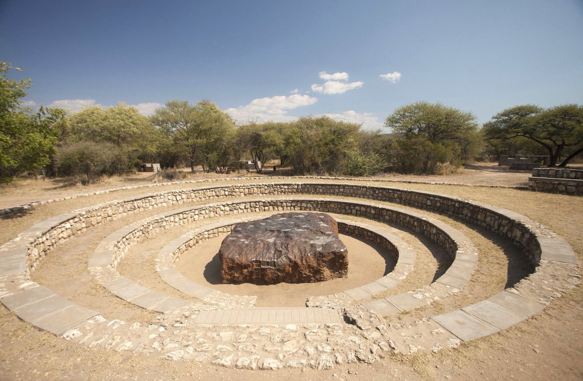 NamEmbassySwe's tweet photo. The Hoba meteorite is the world’s largest intact meteorite and lies on a farm near Grootfontein in the Otjozondjupa region. This massive meteorite is estimated to weigh 66 tonnes and to have landed on this exact location some 80 000 years ago. https://t.co/uHMXhdlr0I