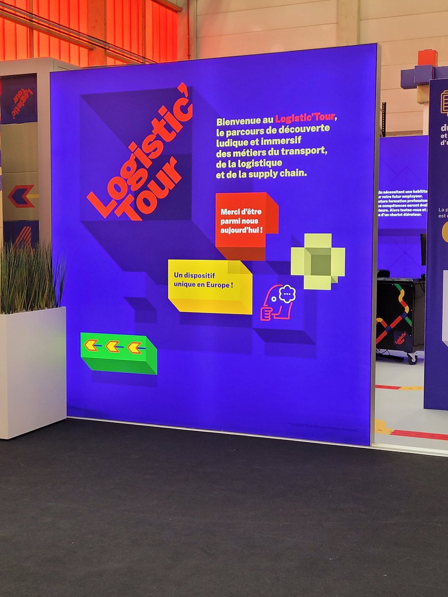 Ce matin, visite du logistic tour de Dourges pour découvrir tous les métiers de la logistique🚚!Notre région #leshautsdefrance est un acteur majeur dans ce secteur en continuel développement 💪#cej #1jeune1solution #poleemoloimaubeugare