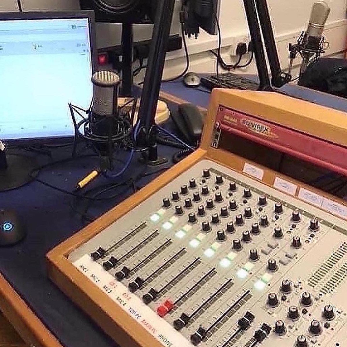 DJ Derek Burke (@djderekburke) on Twitter photo Join me for #TheClassicHitsShow this Friday 29th April at 6pm on <a href="/liffeysoundfm/">Liffey Sound 96.4FM</a> to enjoy super classic hit music from 80’s-00’s. The Irish song of the week is Orchestra Of Sound from <a href="/SeanFoxMusic1/">Seán Fox</a> .Tune in on <a href="/tunein/">TuneIn</a> , <a href="/myTunerRadio/">myTuner Radio</a> , liffeysoundfm.ie or 96.4FM in Lucan Join me for #TheClassicHitsShow this Friday 29th April at 6pm on <a href="/liffeysoundfm/">Liffey Sound 96.4FM</a> to enjoy super classic hit music from 80’s-00’s. The Irish song of the week is Orchestra Of Sound from <a href="/SeanFoxMusic1/">Seán Fox</a> .Tune in on <a href="/tunein/">TuneIn</a> , <a href="/myTunerRadio/">myTuner Radio</a> , liffeysoundfm.ie or 96.4FM in Lucan