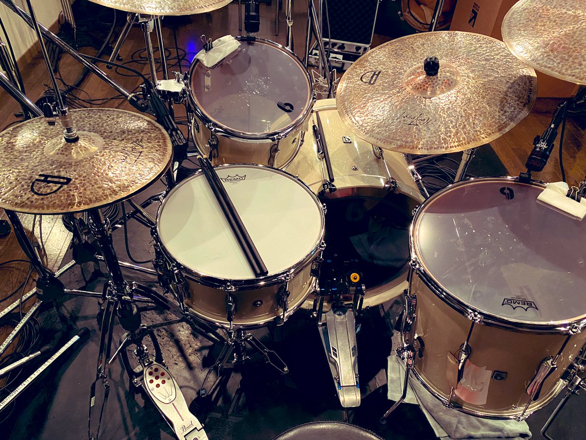 Ichi_dominant's tweet photo. 届きたてのBritish Drum&amp;
Agean cymbalsでお試しREC
ありがとうございました😊

@DrumJapan 
@ageancymbals_jp https://t.co/YlqrtMZYla