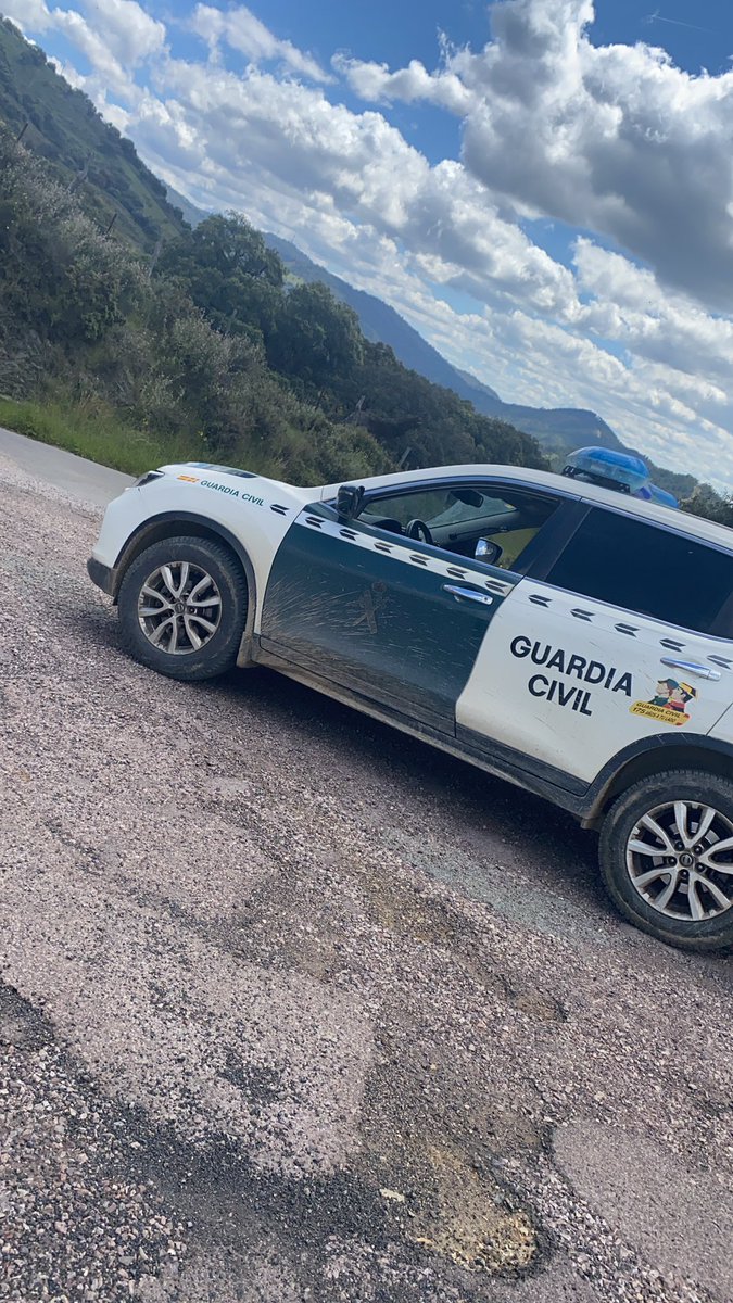 125GCivil's tweet photo. De martes… #GuardiaCivil #SeguridadCiudadana #Gcivil https://t.co/1G6Uq9wKI0