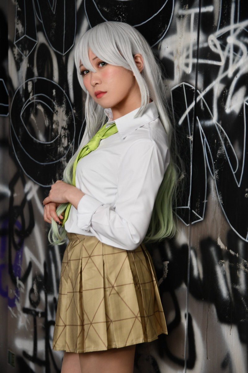 謝花梅 堕姫 コスプレ キメツ学園 charu. 週末ﾚｲﾔｰ on X: 