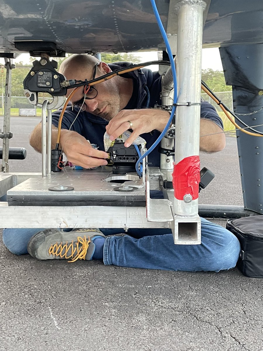 VTLAB_Joel's tweet photo. Three weeks collecting data #Kilauea with @stefano_volcano: 120km walk in the desert, 4 helico flights for #SfM, headhakes with our onboard camera, home-made lasagna and tiramisu, great discussion with colleagues: ingredients for a successful mission:)! @sciences_UNIGE @snsf_ch https://t.co/y6IXsMUgsu