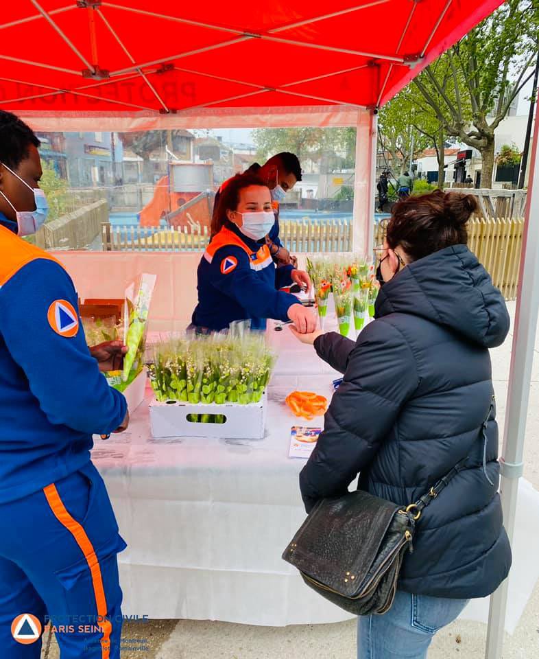 PCPSMontreuil's tweet image. #Muguet2022 : le dimanche 1er Mai, retrouvez nos bénévoles sur la place #CroixDeChavaux à @montreuil pour la vente annuelle de muguet et de notre mug collector. Les fonds récoltés nous permettront de poursuivre nos missions au profit de la population.🌱💰💙🧡