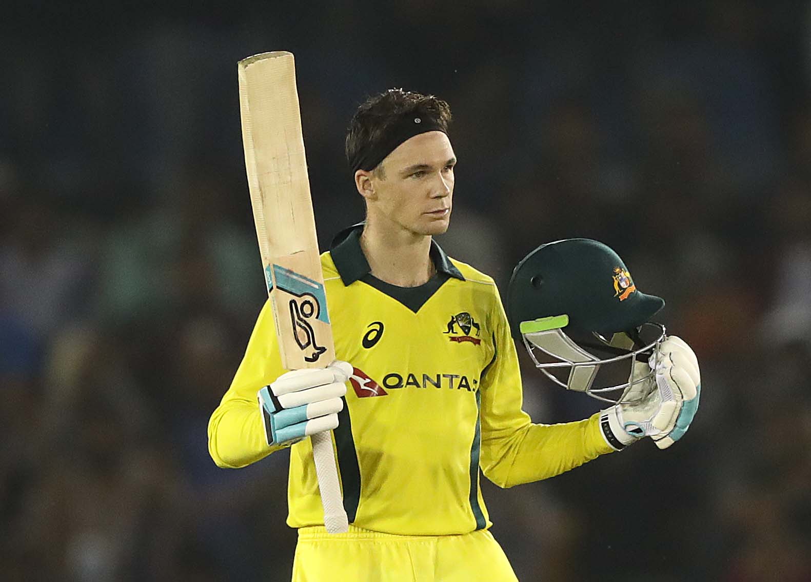 1599 runs in 40 internationals with 3 centuries Happy birthday to Australia\s Peter Handscomb 