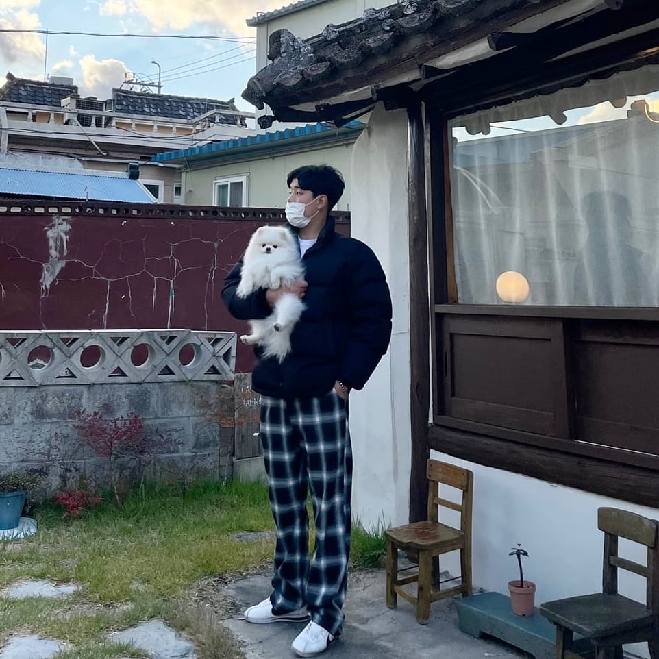 woobee5510's tweet photo. 겨울가고 여름

#섹트 #헬창 https://t.co/uZr6zUtWis