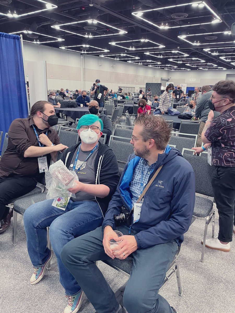 Baddy Sonja Breidert tweet media