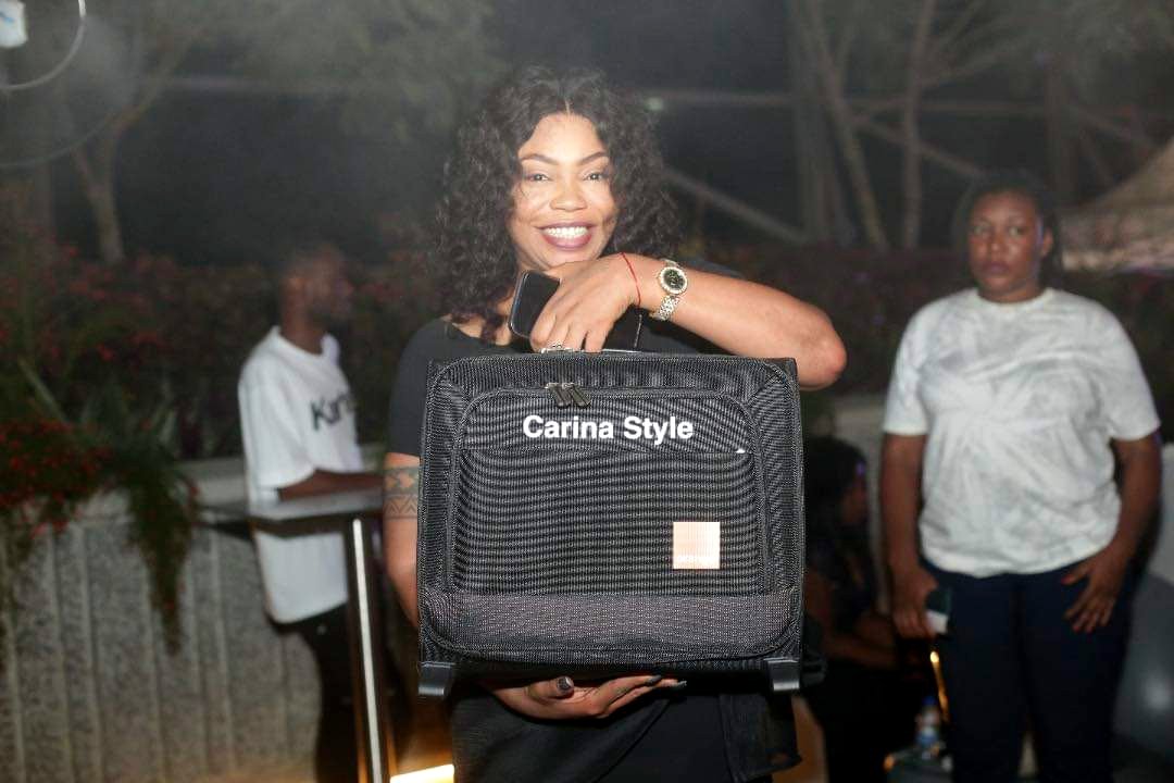 Carinastyle_'s tweet photo. C'est louuuuuuuuuuurd 🔥🔥🔥 https://t.co/sFdvWuuYOZ