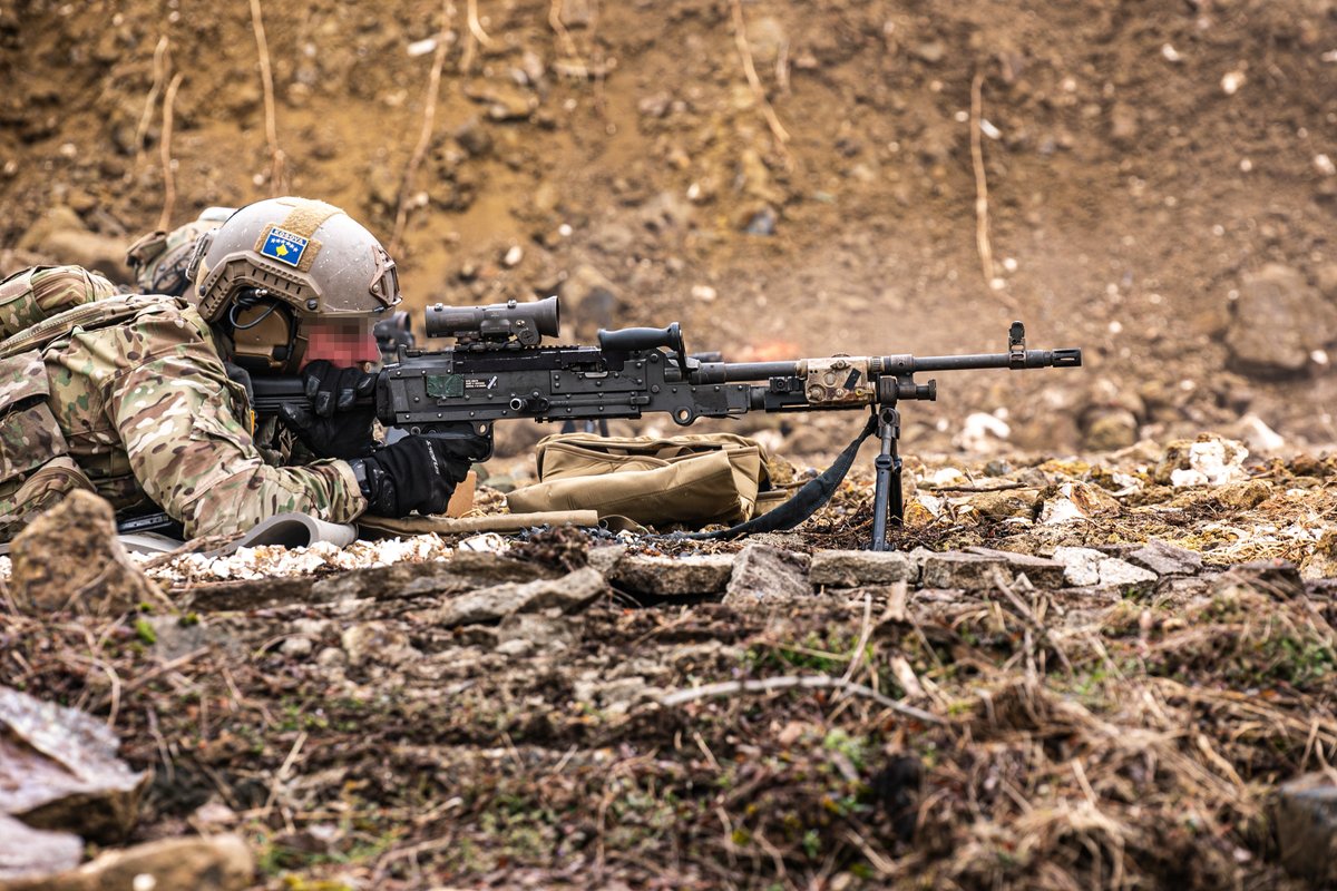 US_SOCEUR's tweet photo. Training together makes us #StrongerTogether! Recently, members of #tenthsfg and the #Kosovo Special Intervention Unit fired M249 SAWs and M249 light machine guns during a bilateral training to refine their sharpshooting skills in various terrains.
📸: Sgt. Stanford Toran https://t.co/DeWUfPsnLv