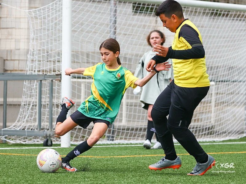 PrsfO's tweet photo. 🟩🟨🟩🟨 #futfemPRSF #PRSF

💪🏼 Fin de semana “a tope” de nuestros equipos femeninos.

✅ Debut del benjamín
✅ El infantil continúa con su buen nivel en la liga.
✅ El alevín sigue con su gran proyección https://t.co/148pDWtqap