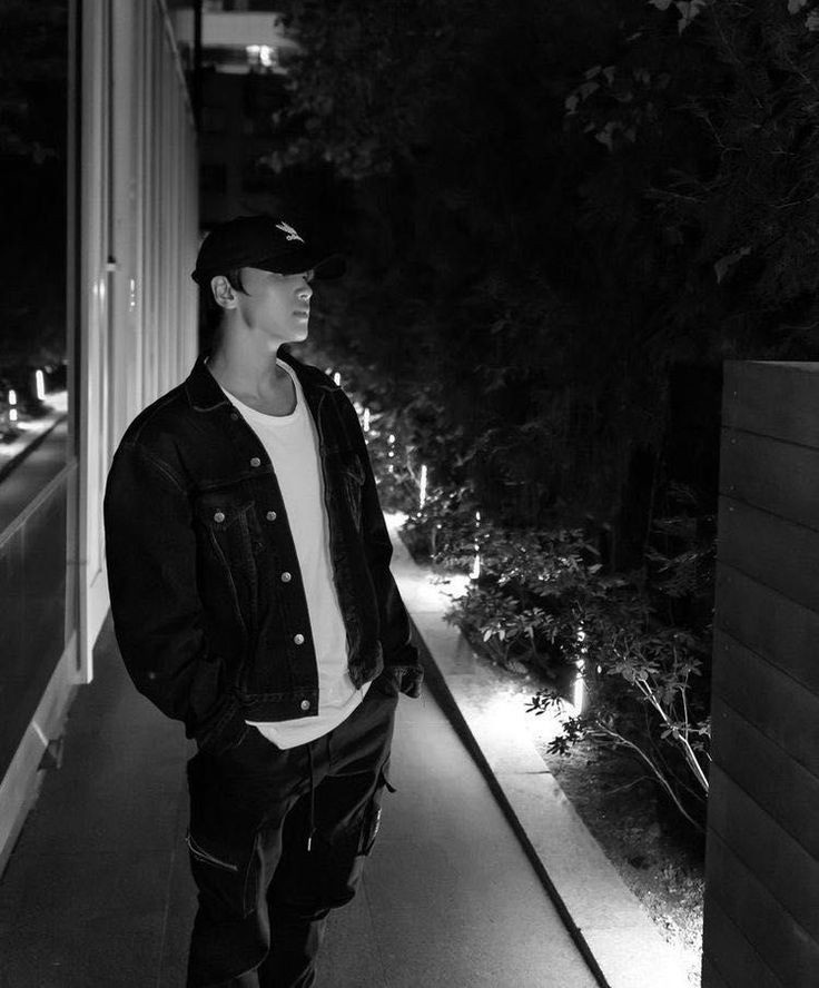 AnnaKillinger_'s tweet photo. 𝐈𝐧𝐬𝐭𝐚𝐠𝐫𝐚𝐦 𝐏𝐨𝐬𝐭𝐬 :
@AnnaKillinger_  avec  @ryolesbiscotos      
📍Los Angeles 

        977            46               0
          ♡              🗨              ➣

Description :
night and sun, I love you ♡ https://t.co/YxBgua9Xs3