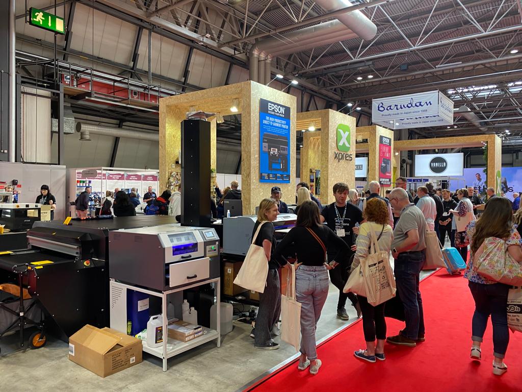 xpres_uk's tweet photo. Today's your last chance @PandPLive to see next generation DTG, print &amp; cut and sublimation equipment. Have your badge scanned by a member of staff, we'll send some great post show online offers! Who's stopping by Stand C70? #pandplive2022 #Xpres #DTG #HTV #Sublimation https://t.co/0keIHwRLRh