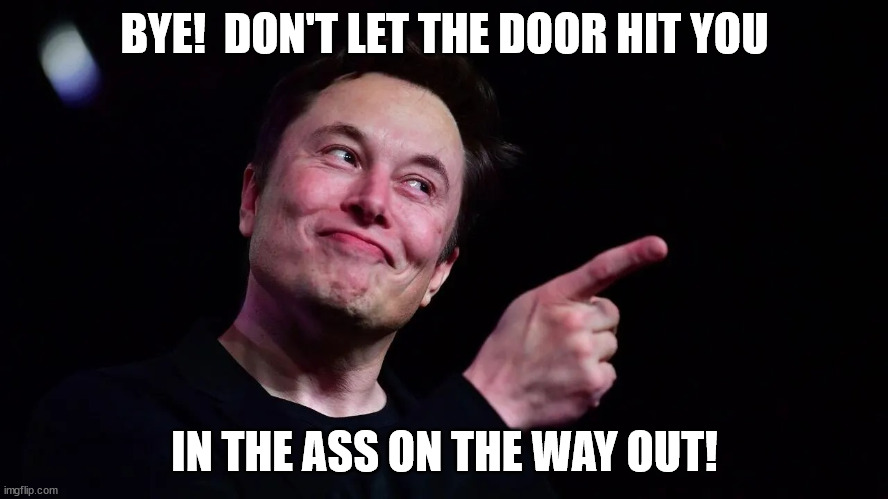 SovietYoda's tweet photo. Heard people are #LeavingTwitter 👀👀
#ElonMuskBuyTwitter 
#TwitterTakeover 
#memesdaily 
#memes https://t.co/FCAYuLg2nB