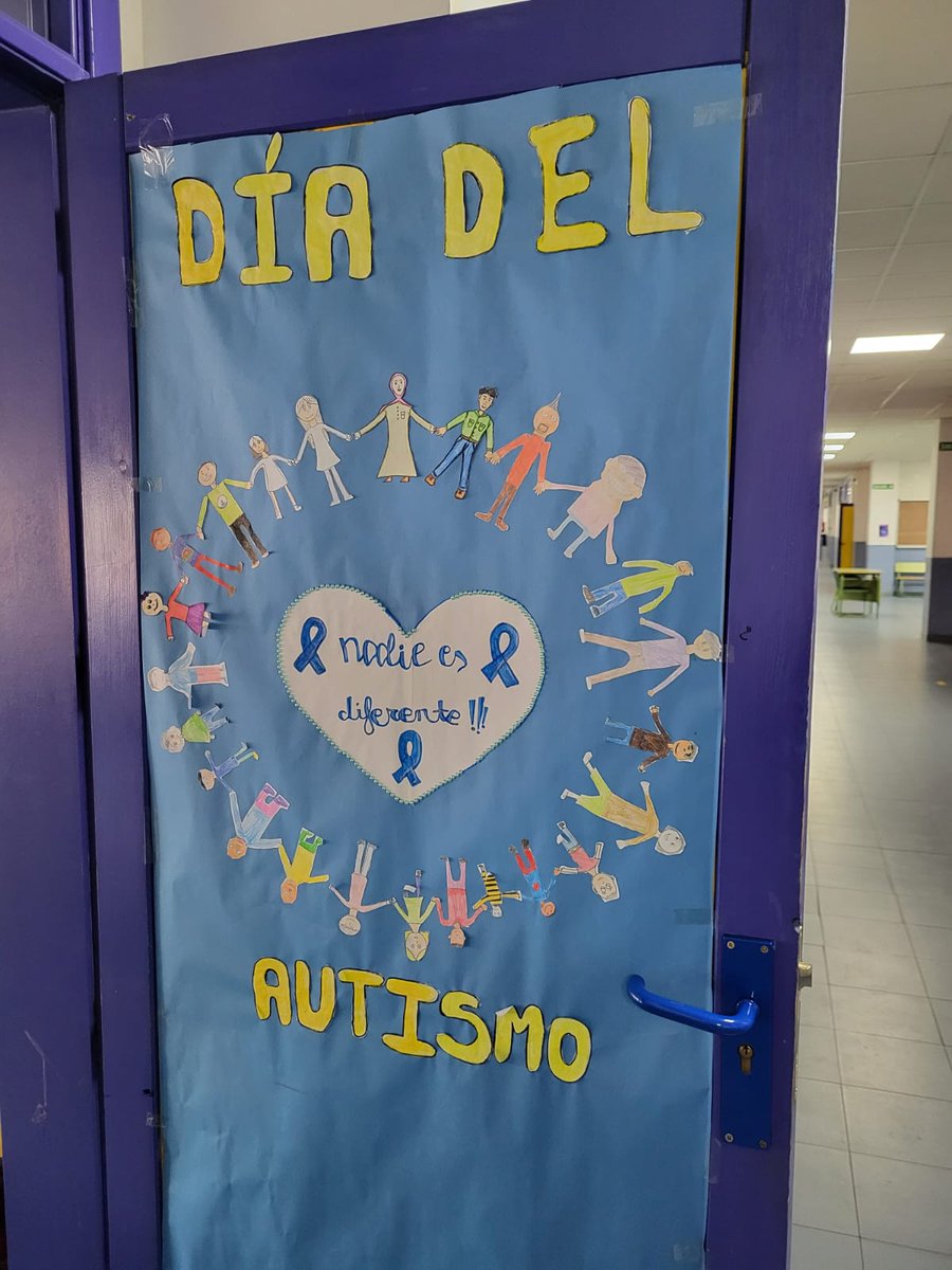 iesmhernandez's tweet photo. Hemos tardado pero ya están aquí las puertas del concurso. ¡Felicidades a 2ºB por vuestro trabajo! #autismo #integración https://t.co/0Rnm5OkDc8