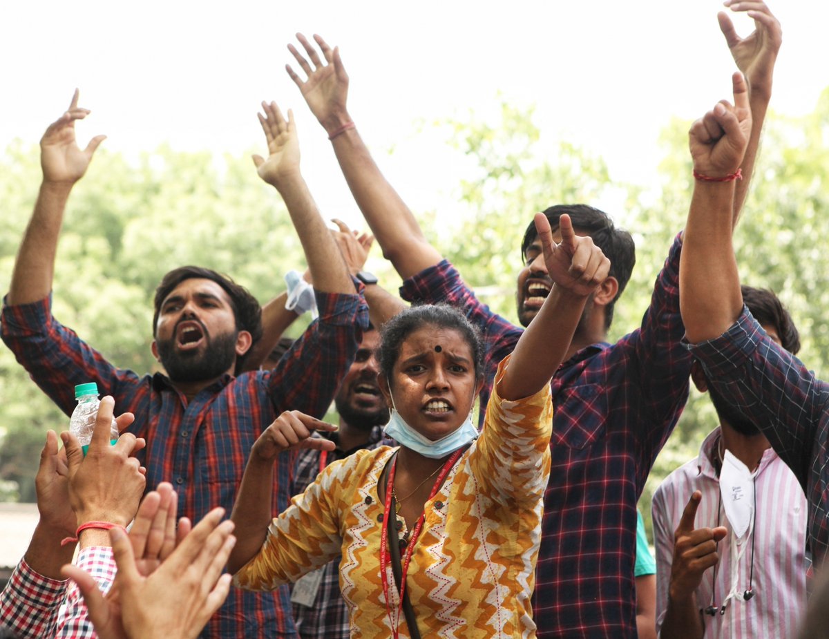 ians_india's tweet photo. The nurses union of All India Institute of Medical Sciences (@aiims_newdelhi) on Tuesday began an indefinite strike after the union's president Harish Kajla was suspended by hospital administration. https://t.co/JlFZgjNySA
