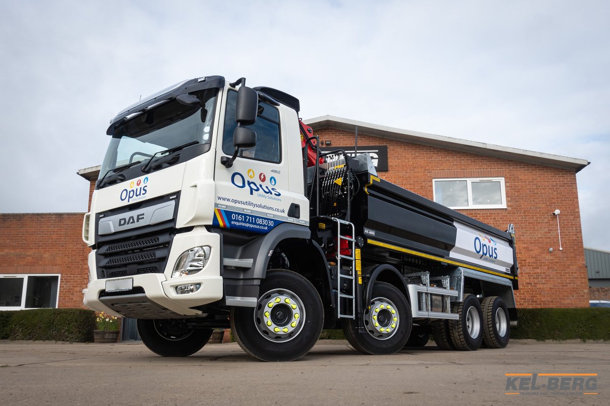 Kel_Berg's tweet photo. Some more Kel-Berg grab loader equipment delivered to Opus Utilities Ltd, fitted to their DAF CF450 8x4 chassis'.

Thanks to Gavin for continually working with Kel-Berg. We appreciate your business.

#kelberg #utilities #daf #construction #constructionuk #transport  #trucks https://t.co/RZ48GEt5SF