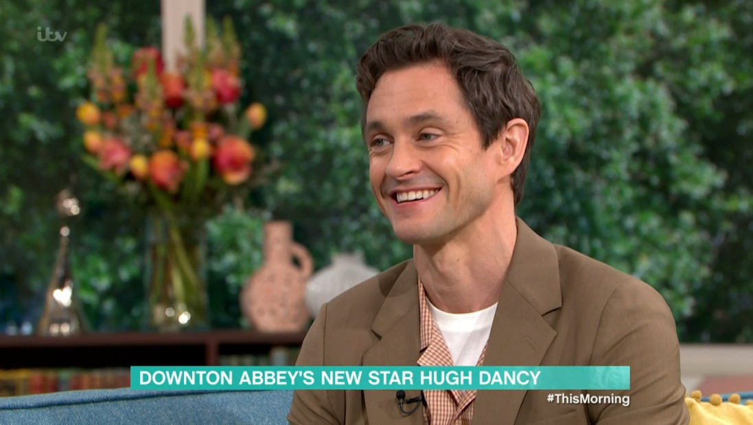 DancyDays's tweet photo. ❗️ NEW HUGH ❗️
On ITV's 'This Morning' talking about Downton Abbey
#HughDancy https://t.co/9Ay4sneWXz