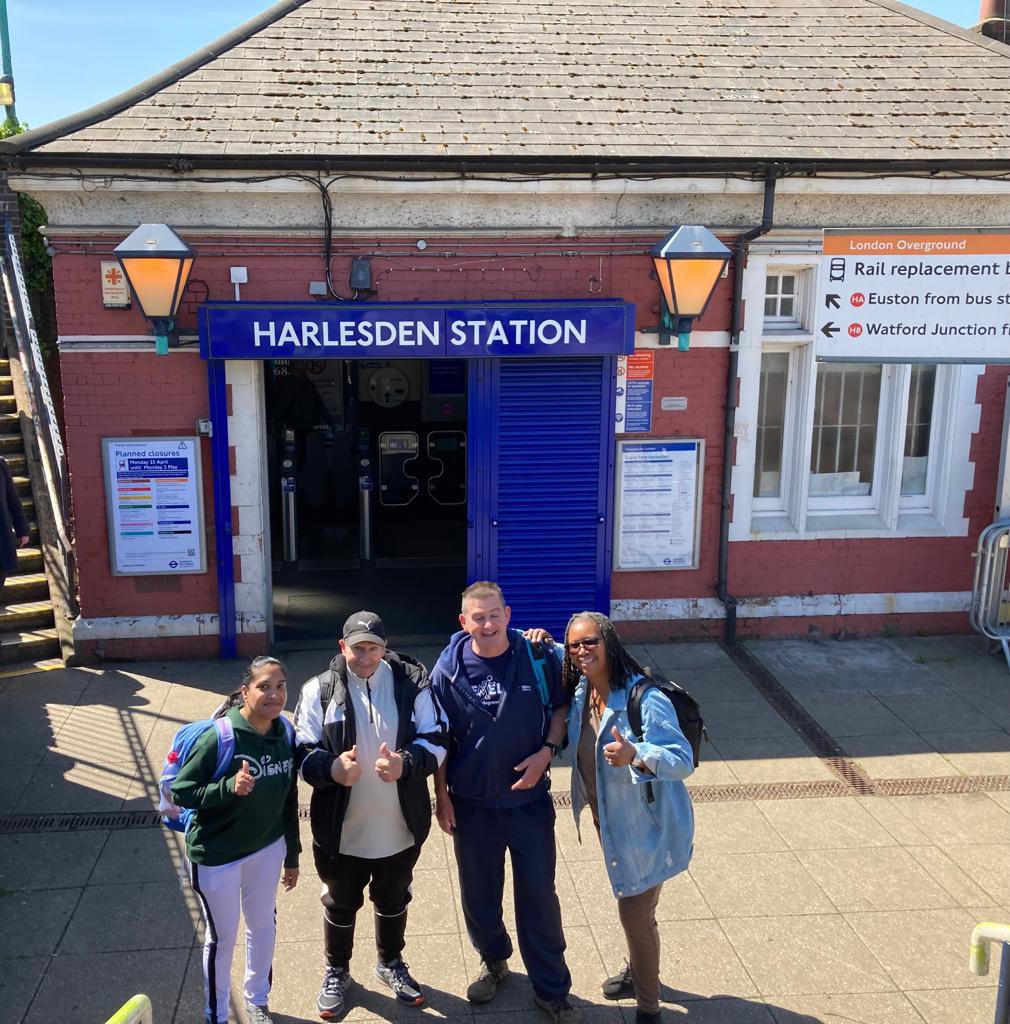 HatchEndStation's tweet photo. From Willesden to Harlesden https://t.co/wMisbGmLsF https://t.co/9GeSBM8Jyi